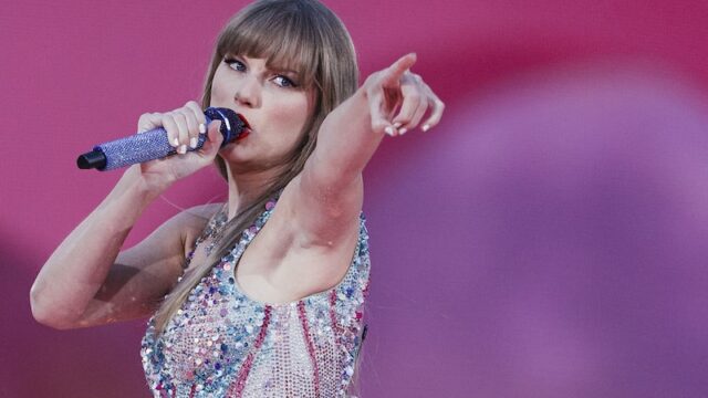 Taylor Swift estende reinado no topo global com lançamentos surpresa de “Patient Zero”